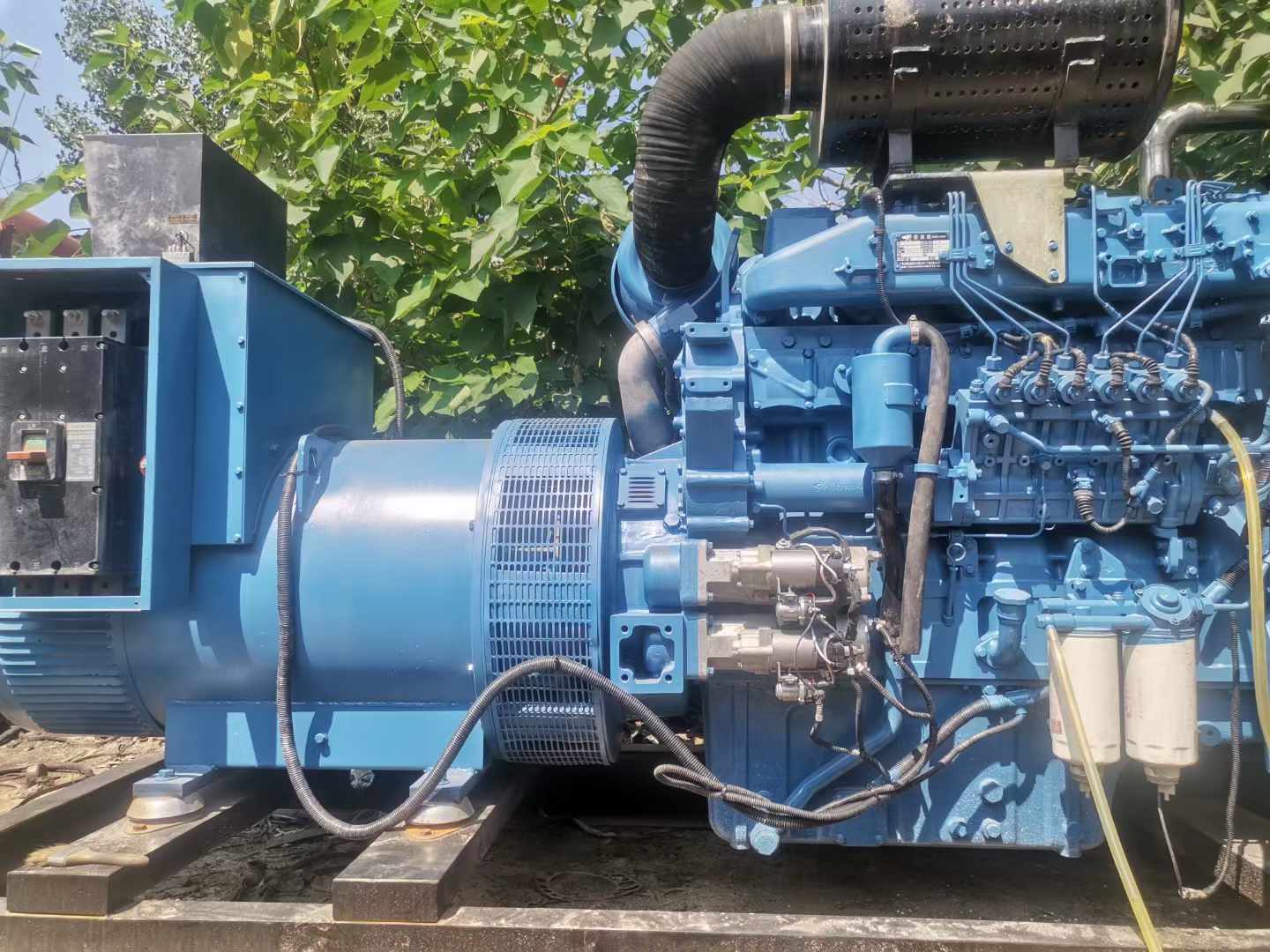 鄢陵详细说明降低 800kW 柴油发电机输出电流波动的方法
