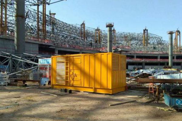 鄢陵发电机出租如何判断空气滤清器是否需要更换？