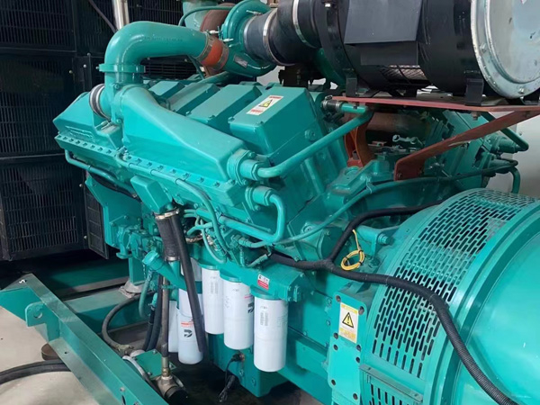 鄢陵更换100kW柴油发电机组机油时，需要注意哪些事项？