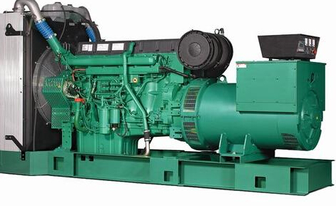 鄢陵发电机除垢后需要用清水冲洗水冷式机油散热器几次？